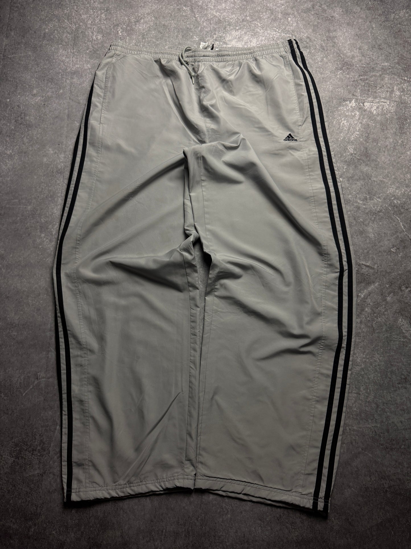 Vintage Adidas Baggy Trackpants (XL)