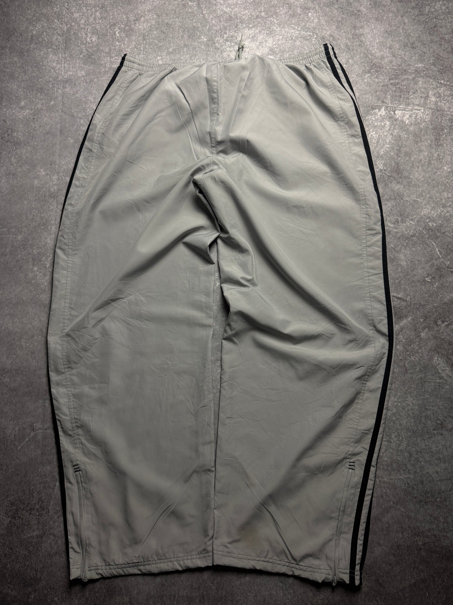 Vintage Adidas Baggy Trackpants (XL)