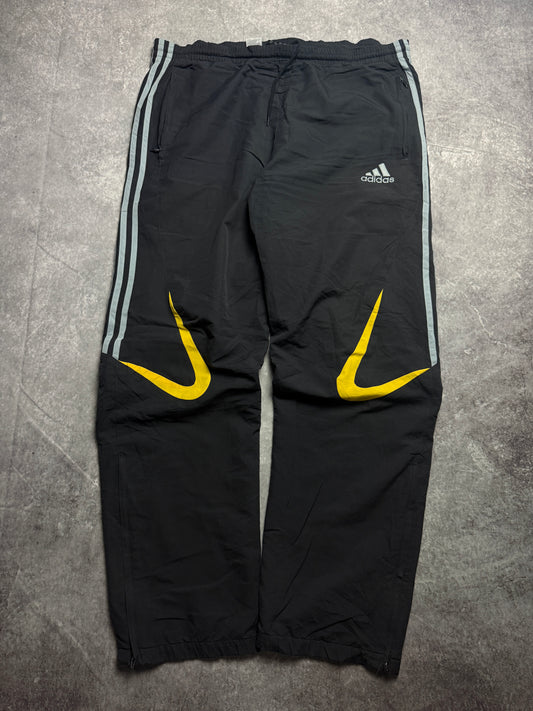 Vintage Adidas 2006 Trackpants (L)